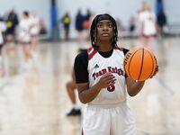 Team Knight 16U Game Pictures