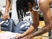 North Florida Ospreys Triumph Over Maine Black Bears in 2023-24 Season Matchup