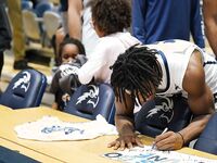 North Florida Ospreys Triumph Over Maine Black Bears in 2023-24 Season Matchup