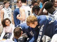 North Florida Ospreys Triumph Over Maine Black Bears in 2023-24 Season Matchup