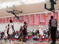 Sagemont Lions Dominate Stranahan Mighty Dragons in Non-Conference Matchup