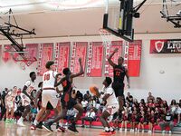 Sagemont Lions Dominate Stranahan Mighty Dragons in Non-Conference Matchup