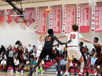 Sagemont Lions Dominate Stranahan Mighty Dragons in Non-Conference Matchup