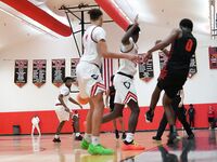 Sagemont Lions Dominate Stranahan Mighty Dragons in Non-Conference Matchup