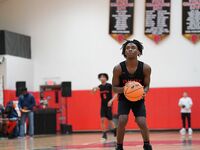 Sagemont Lions Dominate Stranahan Mighty Dragons in Non-Conference Matchup