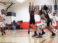 Sagemont Lions Dominate Stranahan Mighty Dragons in Non-Conference Matchup