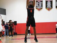 Sagemont Lions Dominate Stranahan Mighty Dragons in Non-Conference Matchup
