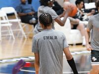 Columbus vs. Dynamic Prep: MADE Hoops Main Event Sponsored by BodyArmor