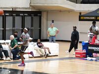 Columbus vs. Dynamic Prep: MADE Hoops Main Event Sponsored by BodyArmor