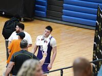 Oak Ridge vs. Gonzaga: MADE Hoops Main Event Basketball Showdown