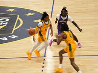 Oak Ridge vs. Gonzaga: MADE Hoops Main Event Basketball Showdown