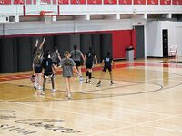 Lauryn Pumphrey Solomon Shines in 5th Grade Miami Suns Matchup