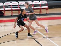 Lauryn Pumphrey Solomon Shines in 5th Grade Miami Suns Matchup