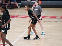 Lauryn Pumphrey Solomon Shines in 5th Grade Miami Suns Matchup