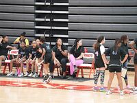 Lauryn Pumphrey Solomon Shines in 5th Grade Miami Suns Matchup