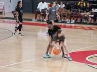 Lauryn Pumphrey Solomon Shines in 5th Grade Miami Suns Matchup